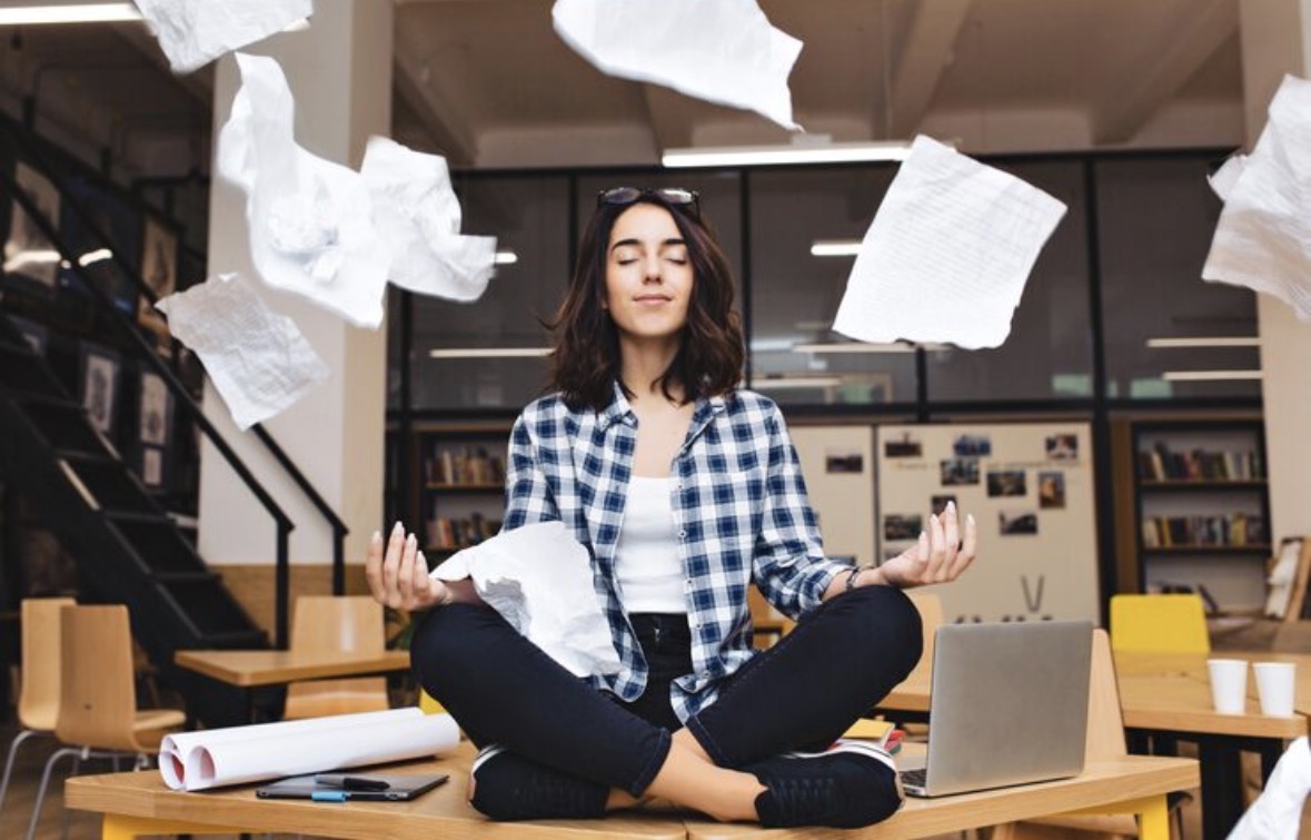 Saúde mental no trabalho: o que diz a NR-1?  